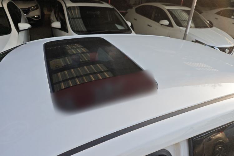 Used Nissan Lannia 2019 1.6L CVT Smart Connect Smart Cool Version China VI Standard Roof