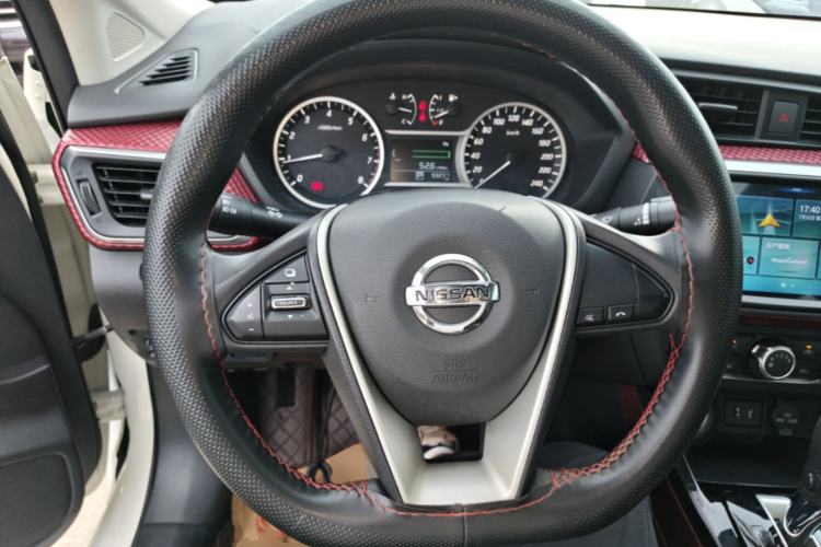 Used Nissan Lannia 2019 1.6L CVT Smart Connect Smart Cool Version China V Standard Steering Wheel