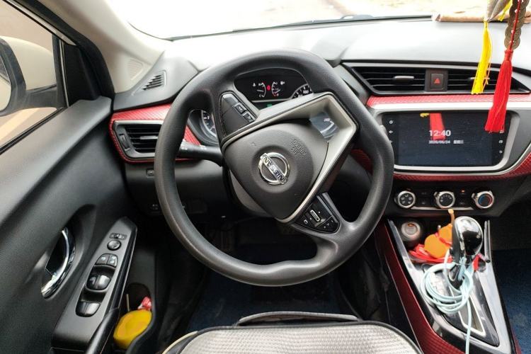 Used Nissan Lannia 2019 1.6L CVT Smart Connect Smart Cool Version China V Standard Steering Wheel