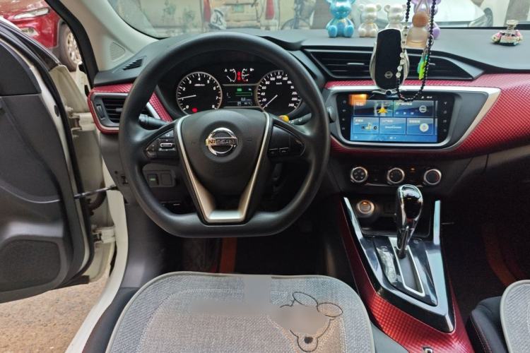 Used Nissan Lannia 2019 1.6L CVT Smart Connect Smart Cool Version China V Standard Steering Wheel