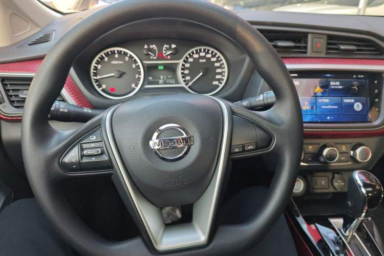 Used Nissan Lannia 2019 1.6L CVT Smart Connect Smart Cool Version China VI Standard Steering Wheel