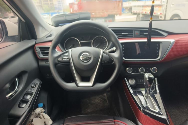 Used Nissan Lannia 2019 1.6L CVT Smart Connect Smart Cool Version China VI Standard Steering Wheel