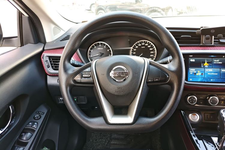 Used Nissan Lannia 2019 1.6L CVT Smart Connect Smart Cool Version China VI Standard Steering Wheel