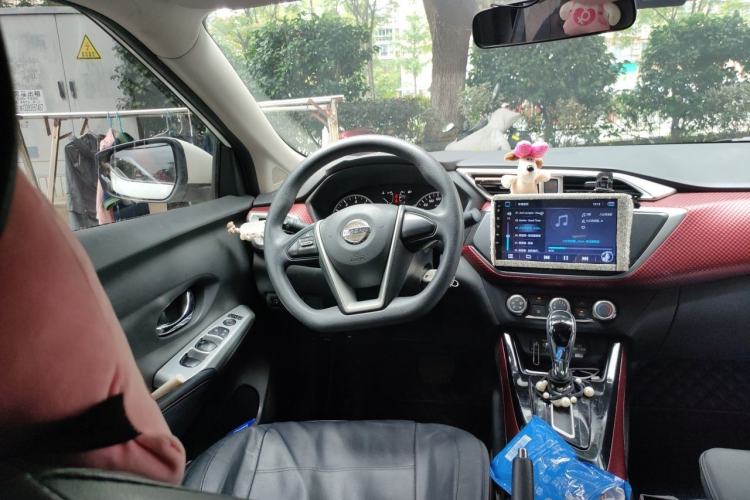 Used Nissan Lannia 2019 1.6L CVT Cool Edition China V Standard Steering Wheel