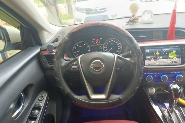 Used Nissan Lannia 2019 1.6L CVT Smart Connect Smart Cool Version China VI Standard Steering Wheel