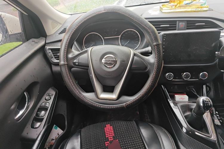 Used Nissan Lannia 2019 1.6L Manual Fashion Edition China V Standard Steering Wheel