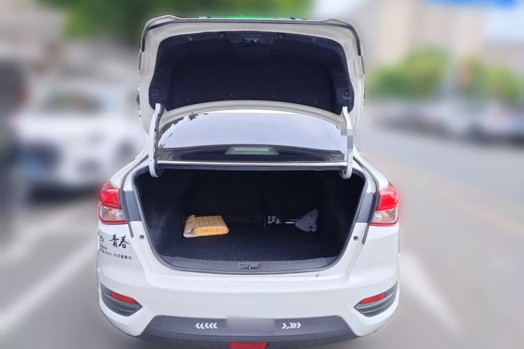 Used Nissan Lannia 2019 1.6L CVT Smart Connect Smart Cool Version China V Standard Trunk