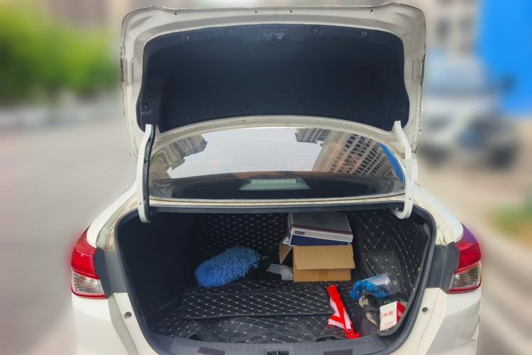 Used Nissan Lannia 2019 1.6L CVT Smart Connect Smart Cool Version China VI Standard Trunk