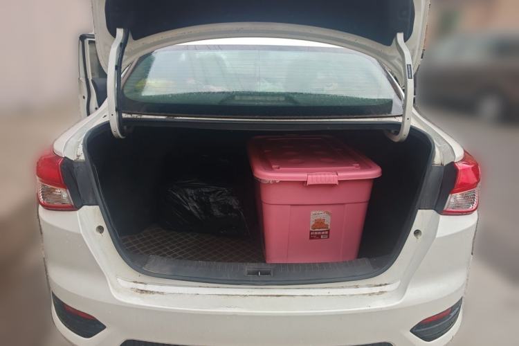 Used Nissan Lannia 2019 1.6L CVT Smart Connect Smart Cool Version China VI Standard Trunk
