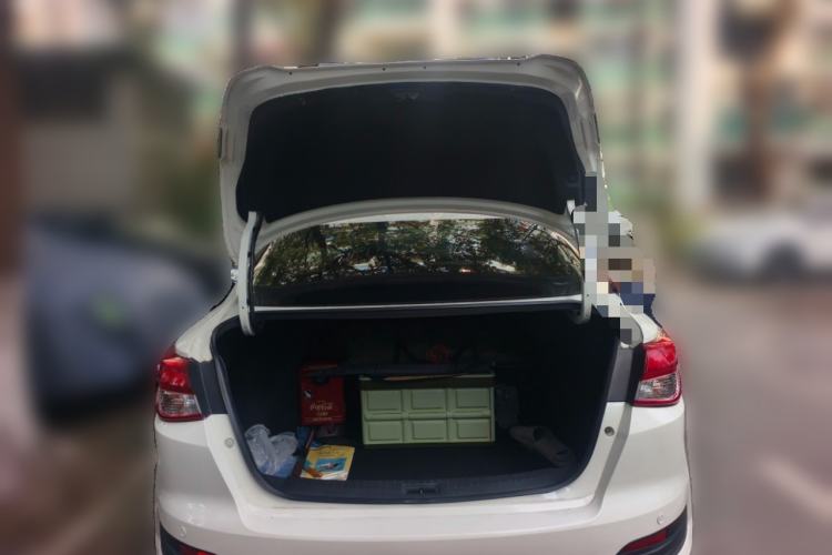 Used Nissan Lannia 2019 1.6L CVT Cool Edition China VI Trunk