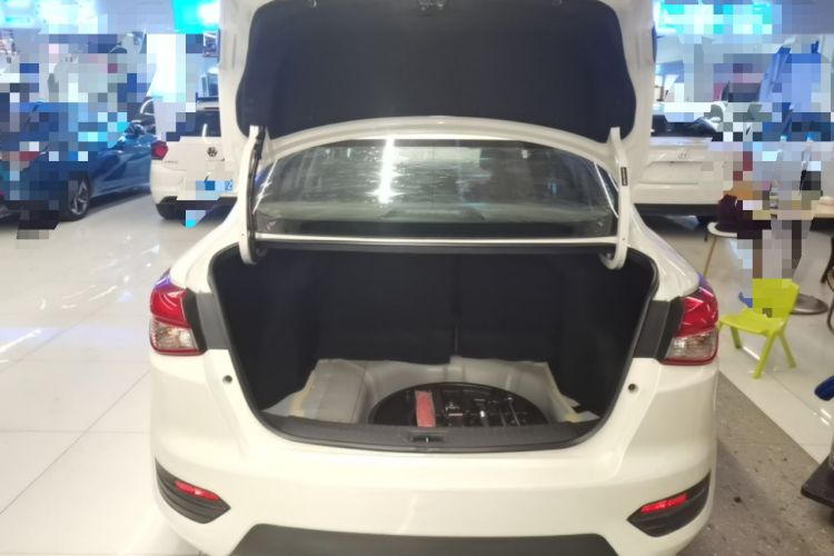 Used Nissan Lannia 2019 1.6L CVT Cool Edition China VI Trunk