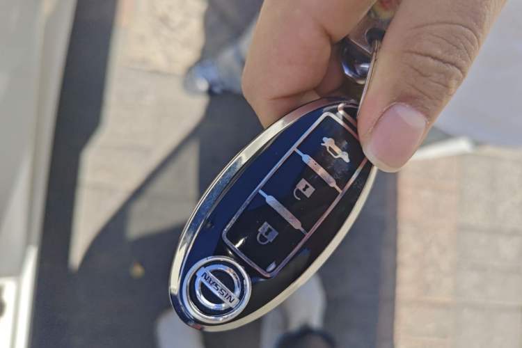 Used Nissan Lannia 2019 1.6L CVT Smart Connect Smart Cool Version China V Standard Vehicle Key