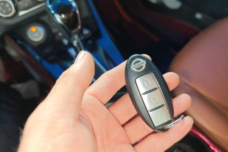 Used Nissan Lannia 2019 1.6L CVT Smart Connect Smart Cool Version China VI Standard Vehicle Key