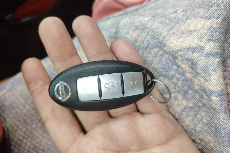 Used Nissan Lannia 2019 1.6L CVT Smart Connect Smart Cool Version China VI Standard Vehicle Key