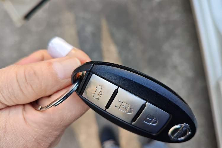 Used Nissan Lannia 2019 1.6L CVT Smart Connect Smart Cool Version China VI Standard Vehicle Key
