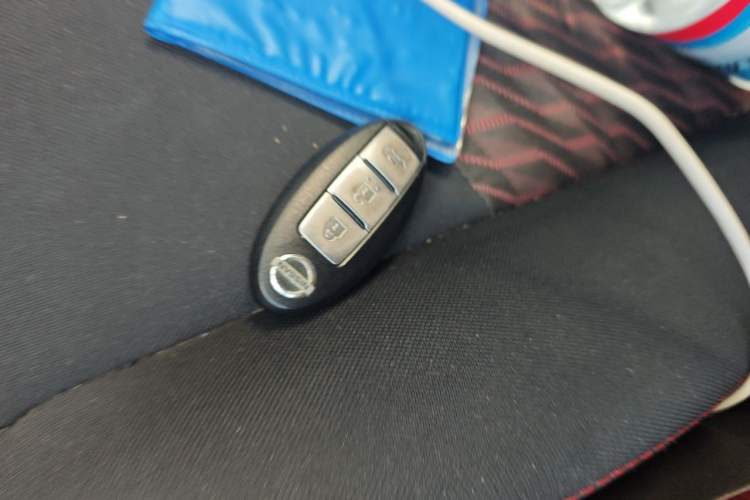 Used Nissan Lannia 2019 1.6L CVT Smart Connect Smart Cool Version China VI Standard Vehicle Key