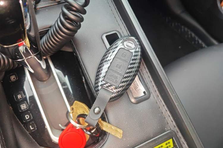 Used Nissan Lannia 2019 1.6L CVT Smart Connect Smart Cool Version China VI Standard Vehicle Key