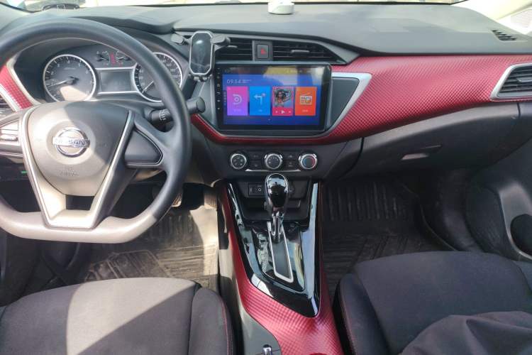 Used Nissan Lannia 2020 1.6L CVT Cool Edition Audio And AC Panel