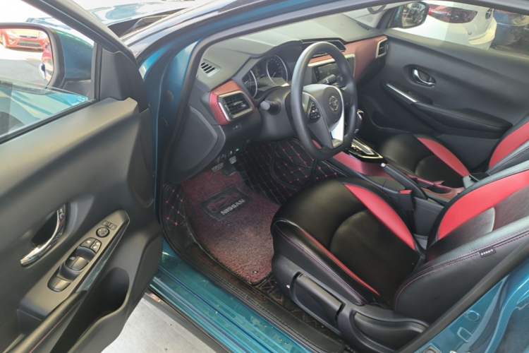 Used Nissan Lannia 2020 1.6L CVT Smart Connect Smart Cool Edition Driver Seat