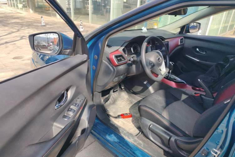 Used Nissan Lannia 2020 1.6L CVT Cool Edition Driver Seat