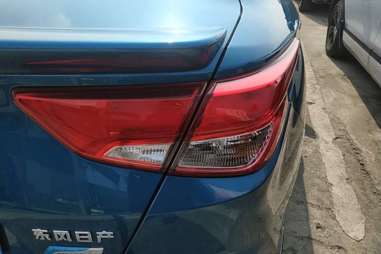 Used Nissan Lannia 2020 1.6L CVT Smart Connect Smart Cool Edition Exterior 6