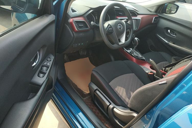 Used Nissan Lannia 2020 1.6L CVT Smart Connect Smart Cool Edition Interior 3