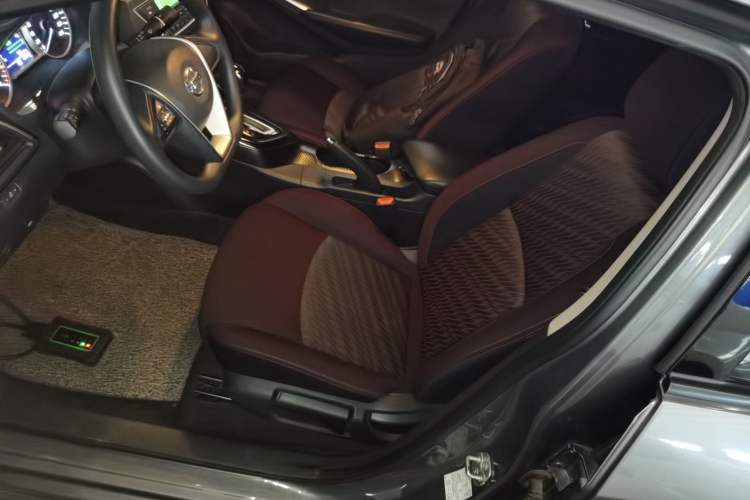 Used Nissan Lannia 2020 1.6L CVT Cool Edition Left Front Seat