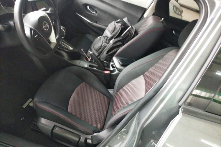 Used Nissan Lannia 2020 1.6L CVT Smart Connect Smart Cool Edition Left Front Seat