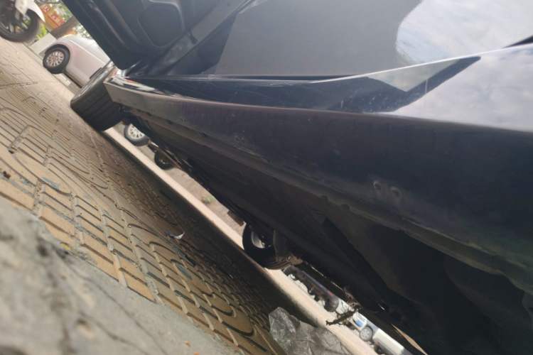 Used Nissan Lannia 2020 1.6L CVT Smart Connect Smart Cool Edition Left Side Sill