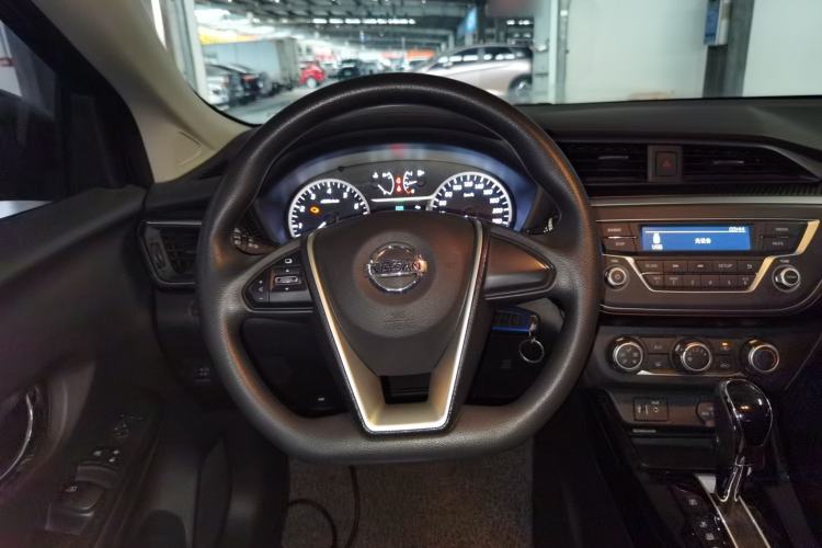 Used Nissan Lannia 2020 1.6L CVT Cool Edition Steering Wheel