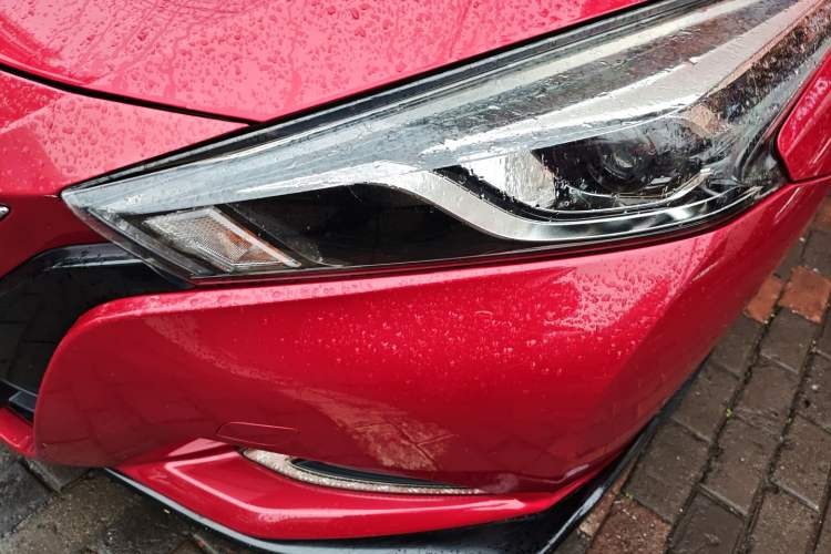 Used Nissan Lannia 2020 1.6L CVT Smart Connect Smart Cool Edition Left Front Headlight