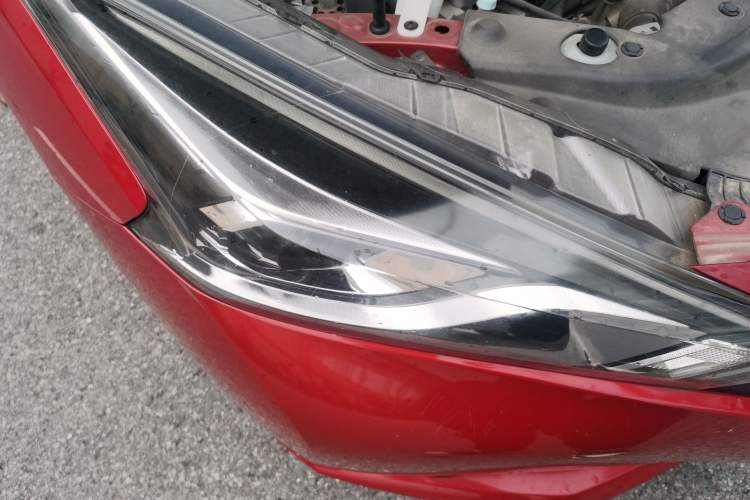 Used Nissan Lannia 2020 1.6L CVT Cool Edition Right Front Headlight