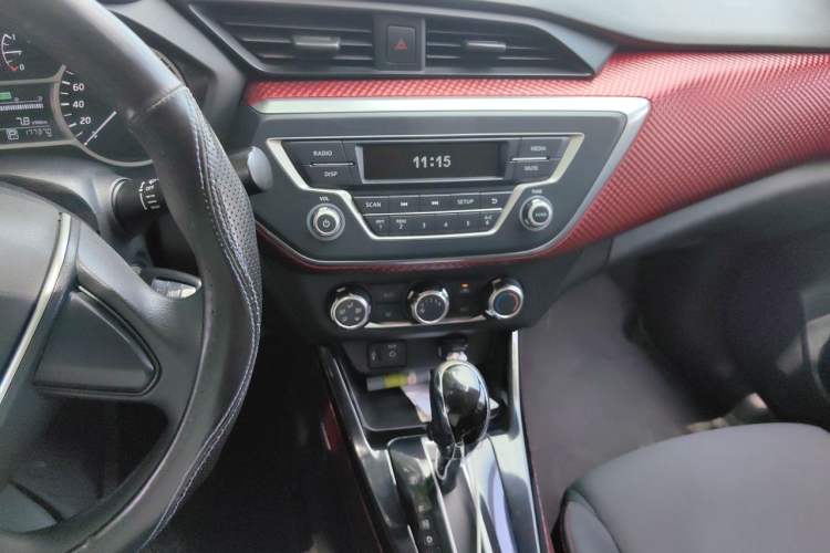 Used Nissan Lannia 2020 1.6L CVT Cool Edition Audio And AC Panel