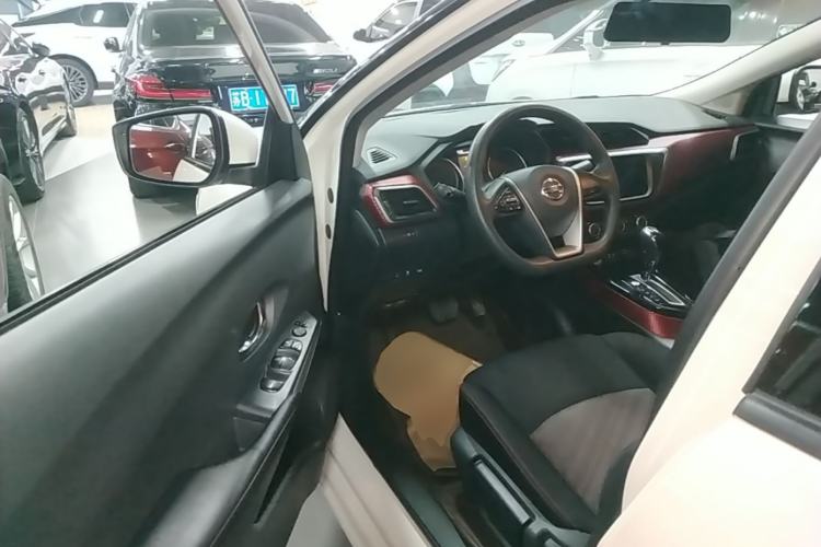 Used Nissan Lannia 2020 1.6L CVT Smart Connect Smart Cool Edition Driver Seat
