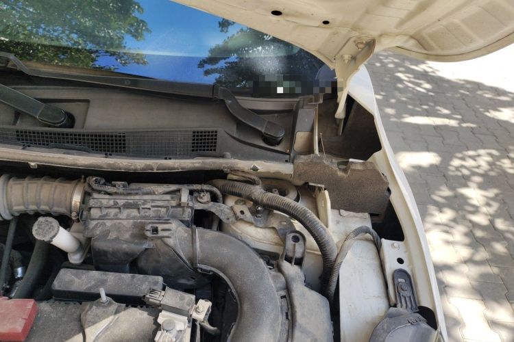 Used Nissan Lannia 2020 1.6L CVT Cool Edition Engine Bay Left