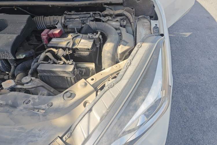 Used Nissan Lannia 2020 1.6L CVT Smart Connect Smart Cool Edition Engine Bay Left