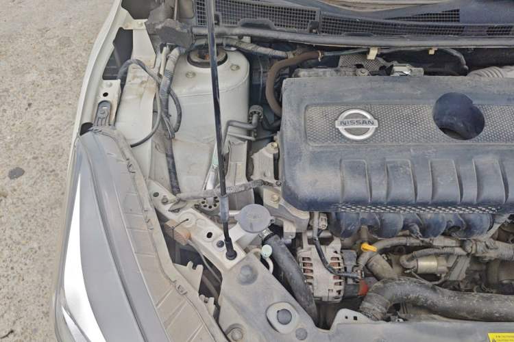 Used Nissan Lannia 2020 1.6L CVT Cool Edition Engine Bay Right