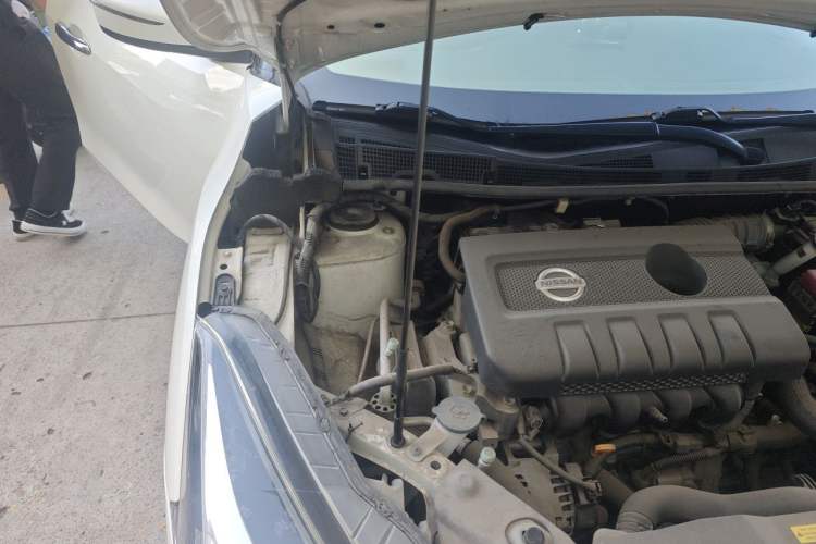 Used Nissan Lannia 2020 1.6L CVT Smart Connect Smart Cool Edition Engine Bay Right
