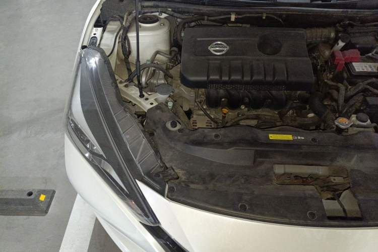 Used Nissan Lannia 2020 1.6L CVT Smart Connect Smart Cool Edition Engine Bay Right