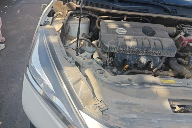 Used Nissan Lannia 2020 1.6L CVT Smart Connect Smart Cool Edition Engine Bay Right