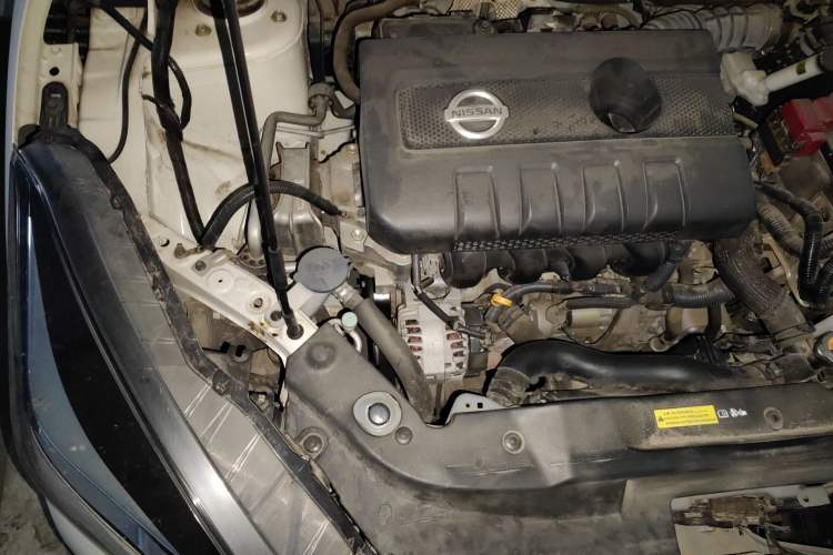 Used Nissan Lannia 2020 1.6L CVT Smart Connect Smart Cool Edition Engine Bay Right