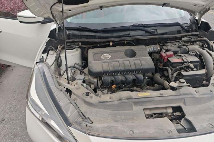 Used Nissan Lannia 2020 1.6L CVT Cool Edition Engine Bay Right