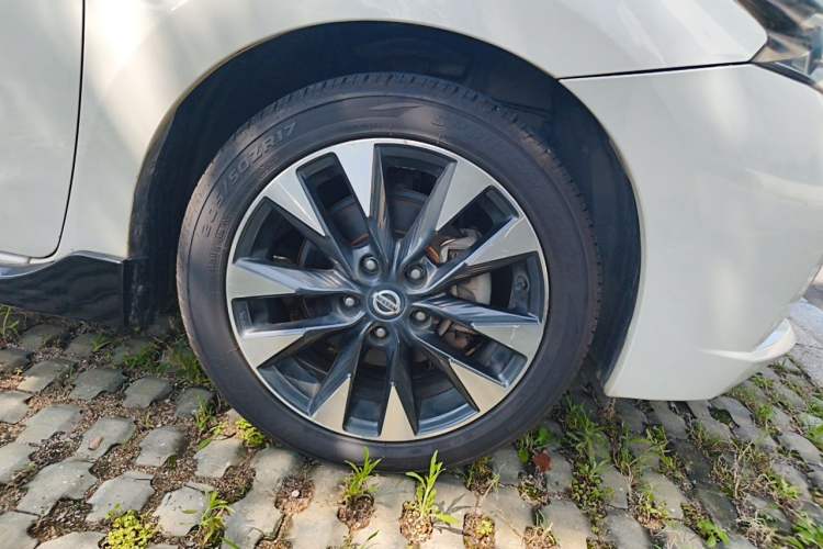 Used Nissan Lannia 2020 1.6L CVT Smart Connect Smart Cool Edition Exterior 1