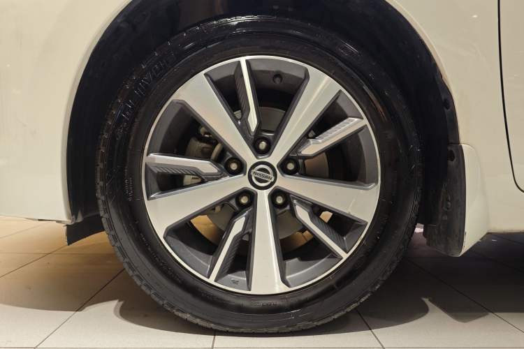 Used Nissan Lannia 2020 1.6L CVT Cool Edition Exterior 10