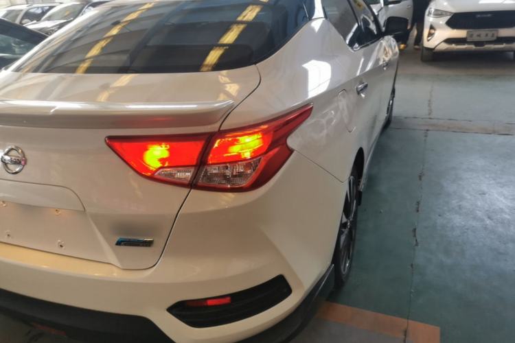 Used Nissan Lannia 2020 1.6L CVT Smart Connect Smart Cool Edition Exterior 3