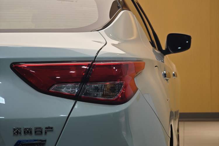 Used Nissan Lannia 2020 1.6L CVT Cool Edition Exterior 4