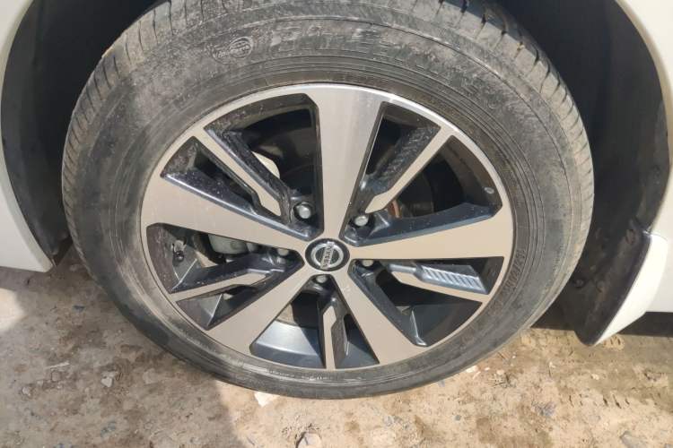 Used Nissan Lannia 2020 1.6L CVT Cool Edition Exterior 4