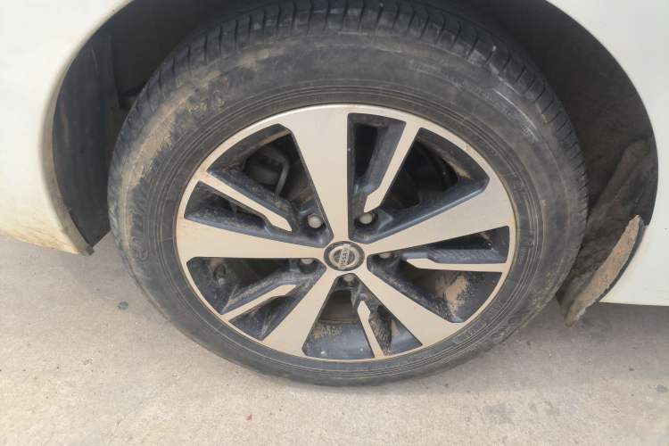 Used Nissan Lannia 2020 1.6L CVT Cool Edition Exterior 5