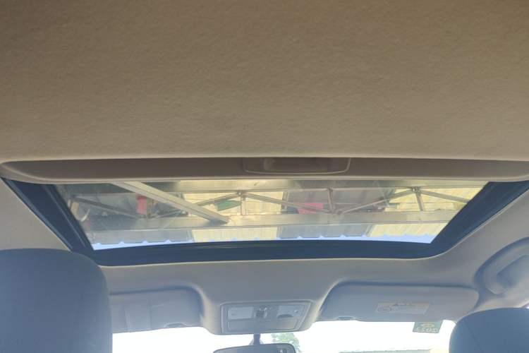 Used Nissan Lannia 2020 1.6L CVT Cool Edition Headliner