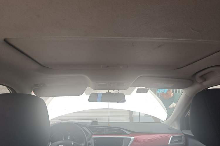 Used Nissan Lannia 2020 1.6L CVT Smart Connect Smart Cool Edition Headliner